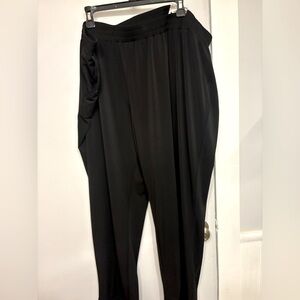 Avenue Black Women's Pants size 26/28